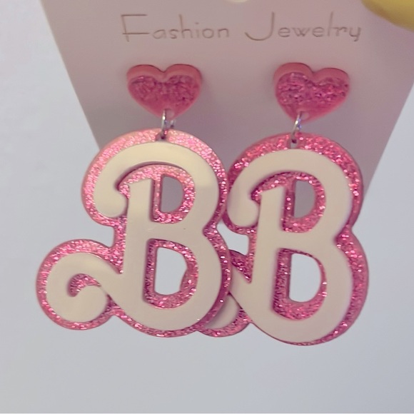 Barbie Earrings, New - Picture 3 of 3